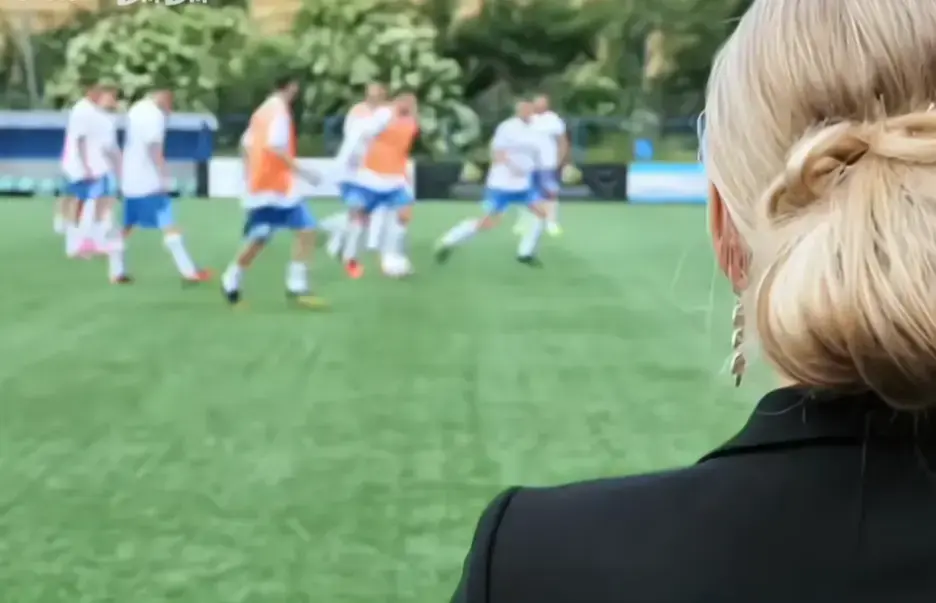 法国《footballersmoms》高清完整版免费在线观看 - 足球队的女老板们足球女老板全集资源 - Footballers'Moms无广告免费播放