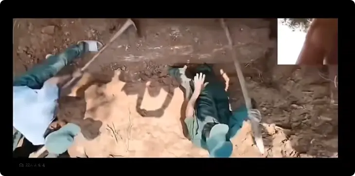《缅北僵尸出土事件视频》未公映母带外泄-全程纪实原版高清完整版-原始录像一小时完整版-夸克网盘直达