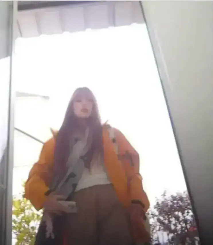 《黄色冲锋衣木木厕所被偷拍》事件全貌解析-黄色冲锋衣木木全程原视频高清完整版-无删减免费在线观看热门黑料资源分享